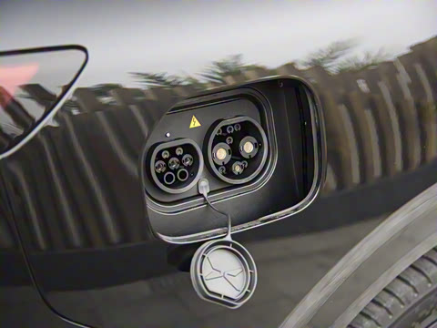 2025�� 680 ������������ Max