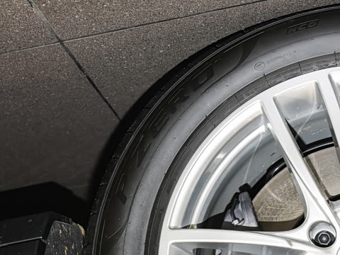 2025�� Cayenne 3.0T ���ΰ�