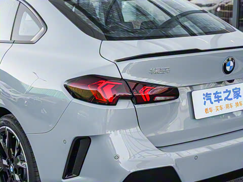 2025�� 225L M�˶���ҹ��װ