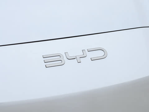 2025�� EV �Ǽݰ� 520km ������