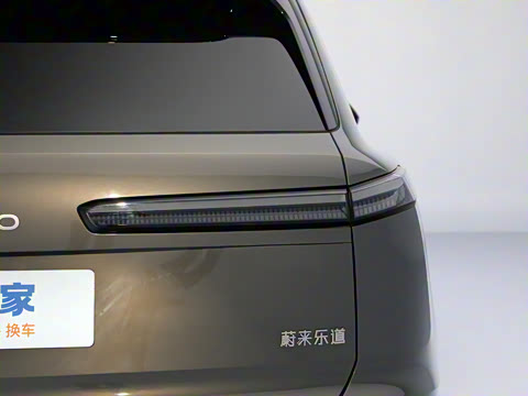 2025�� Ultra ������