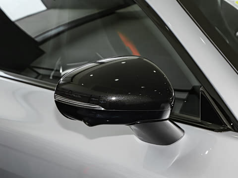 2025�� 63 S E Performance