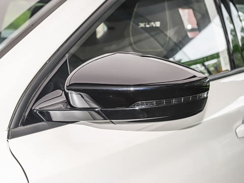 2025�� 1.5T XLINE �����