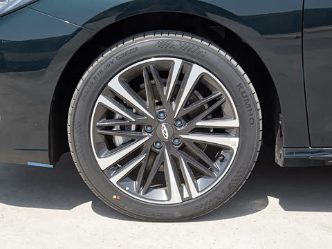 2025�� 2.0T DCT��