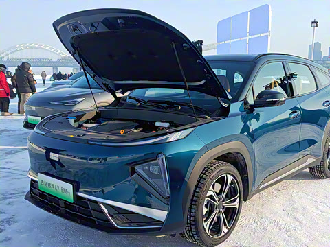 2025�� EM-i 115km ̽����