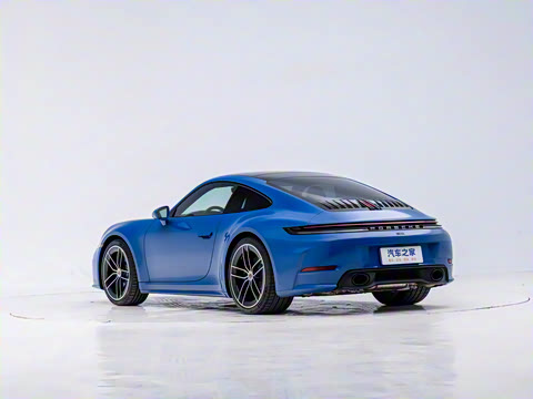 2025�� Carrera 3.0T