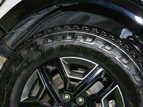 2024�� 2.3T EcoBoost �����۷�� 6��