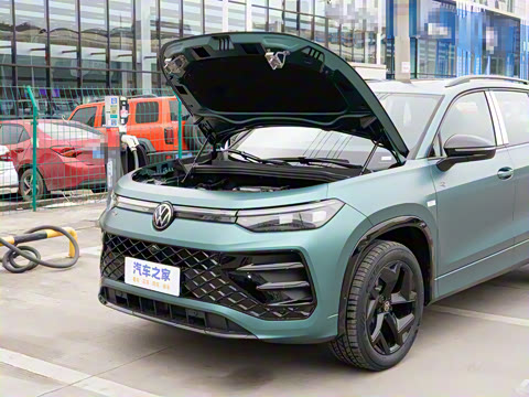 2025�� ̽��L 330TSI ������ӢCity��