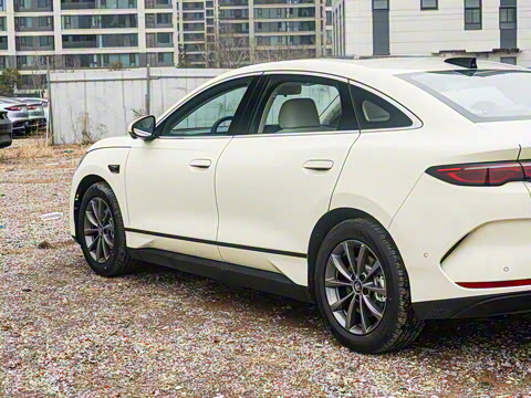 2025�� EV 470KM������