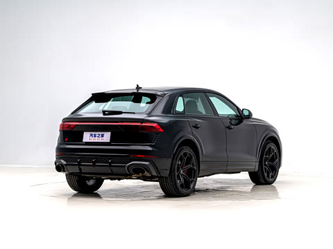 2025�� RS Q8 4.0T 45��������