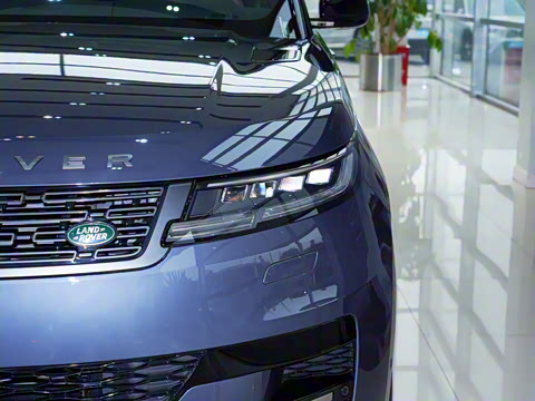 2025�� 400PS Dynamic SE