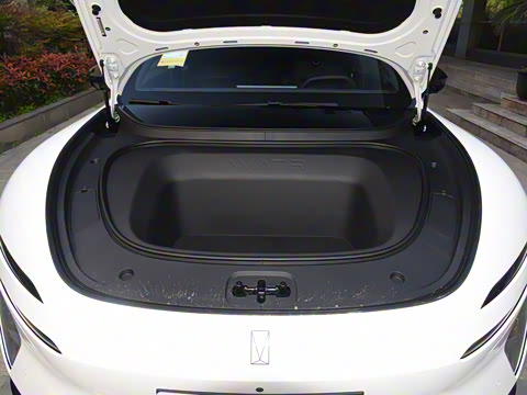 2025�� Ultra�����