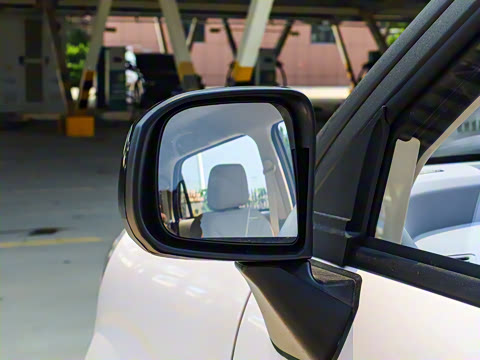 2025�� 210km ����Pro��