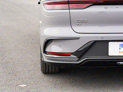 2025�� EV �Ǽݰ� 605KM������