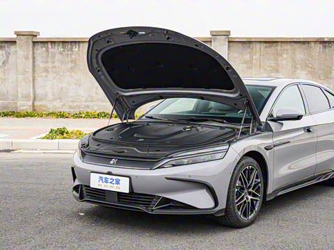 2025�� EV �Ǽݰ� 605KM������