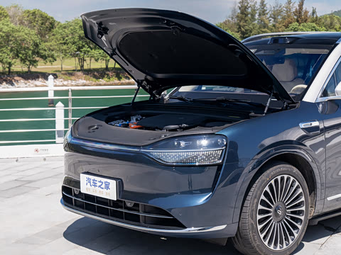 2025�� ���� Ultra�� 52kWh 5����