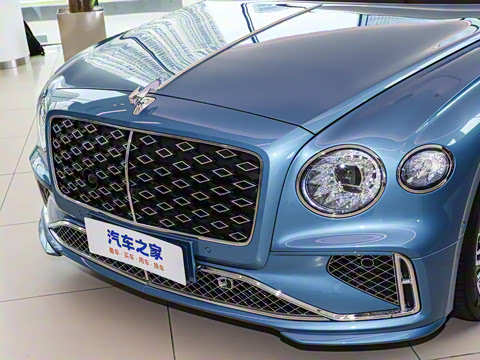 2026�� 4.0T V8 Mulliner