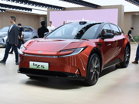 2025�� 630 MAX���а�