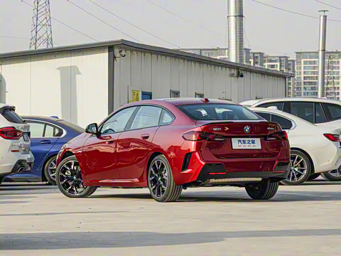 2025�� 225L M�˶���ҹ��װ