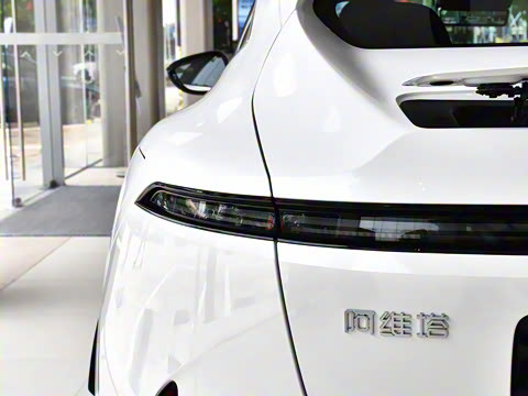 2024�� 580 ����������������