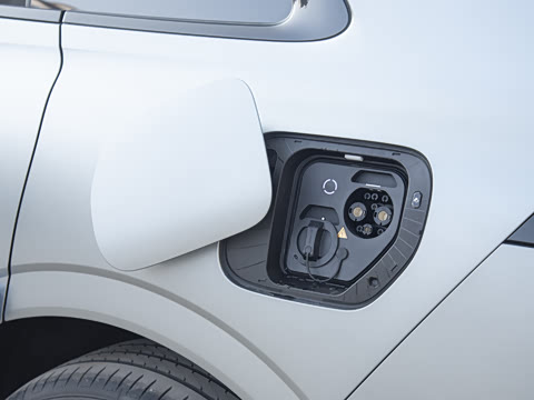 2024�� ���� 240 Max����