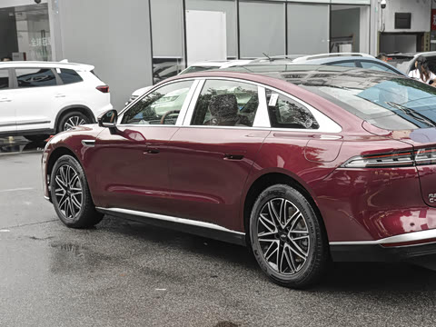 2025�� 260������������