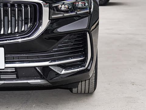 2025�� 2.0TD �Զ����ư�