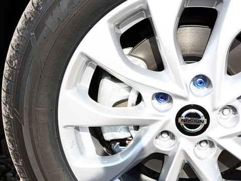 2024�� �Ŀ�� ���� 1.6XE CVT���ʰ�