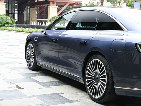 2025�� ���� Ultra