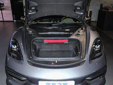 2023�� Spyder RS 4.0L