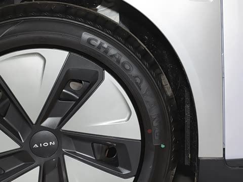 2023�� Plus 610 ������