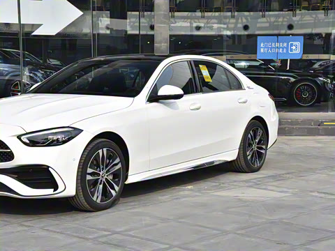 2025�� �Ŀ� C 350 eL