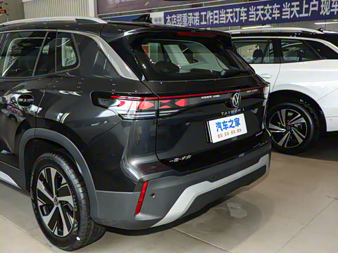 2025�� ̽��L 330TSI ������Ӣ