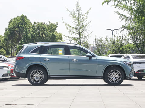 2025�� �Ŀ� GLC 300 L 4MATIC ������ 5��