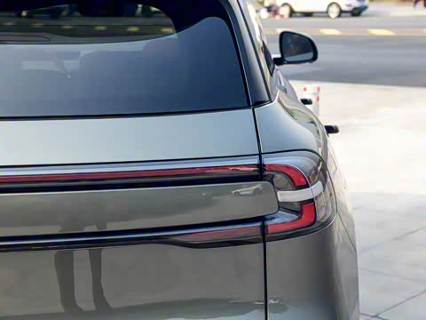 2025�� 215�����콢PLUS