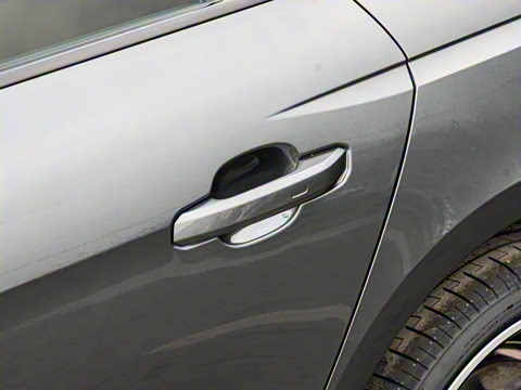 2025�� 200���������� 40 TFSI ���������� B&O ��ҹ��