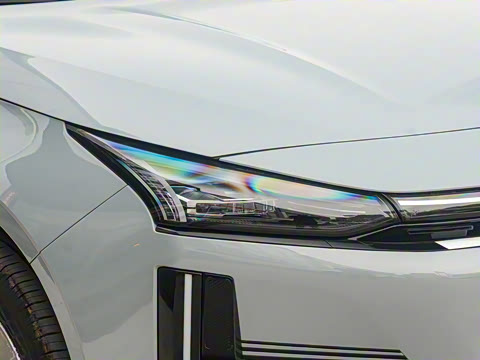 2025�� EM-i 60km ������