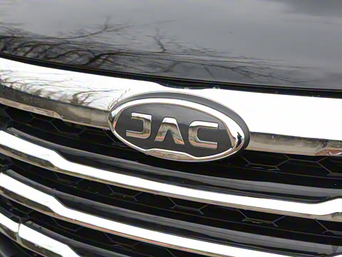 2025�� PLUS 1.5T �ֶ����ʰ� 7/8��