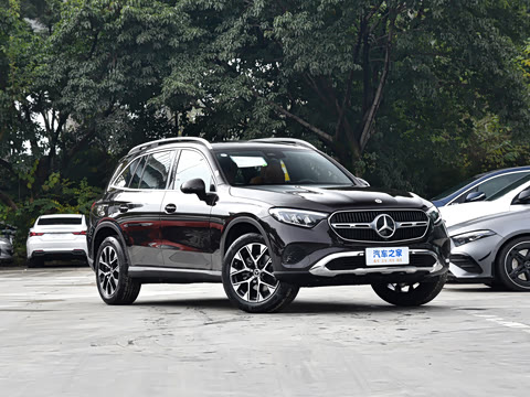 2025�� GLC 260 L 4MATIC ������