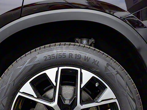 2024�� GLC 260 L 4MATIC ������ 5��