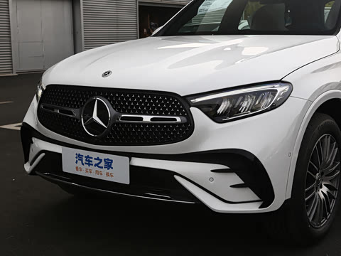 2024�� GLC 300 L 4MATIC ������ 7��