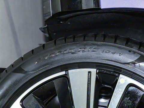 2025�� 702 �Ǽ�˫�������ٰ�