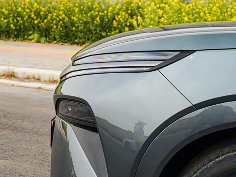 2025�� DM 215KM�����״��콢��