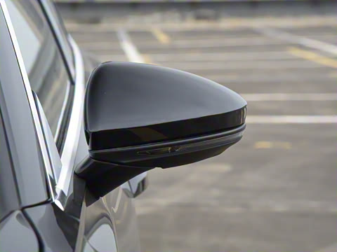 2025�� 45 TFSI quattro ��ѡ������+������