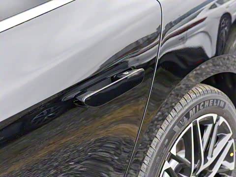 2025�� EV �Ǽݰ� 701KM������