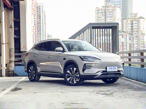 2025�� EV �Ǽݰ� 520km ������