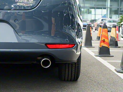 2025�� 2.0L �Զ������