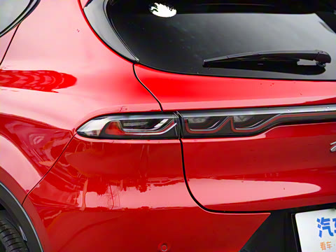 2024�� 2.0T 268HP AWD Veloce���� Plus��