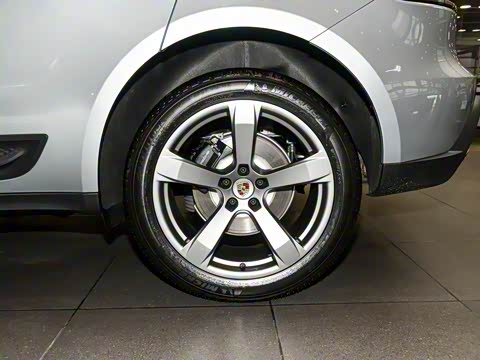 2025�� Macan 2.0T ���ΰ�