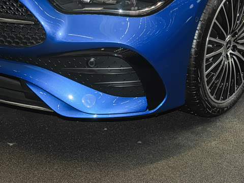 2025�� CLE 260 ���ܳ�